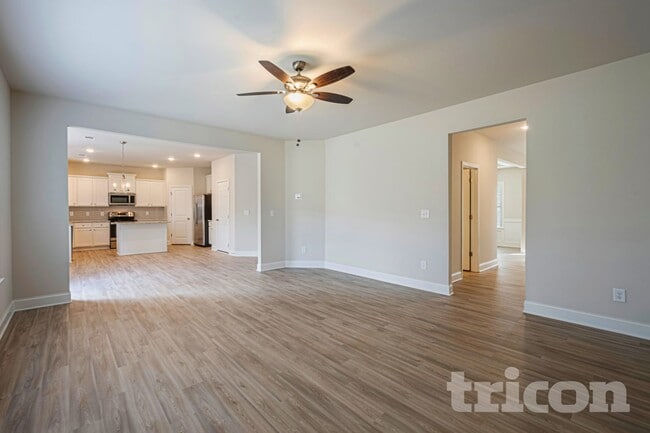 227 Margrave Dr in Holly Springs, GA - Building Photo - Building Photo