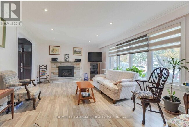 259 Harold Ave in Whitchurch-Stouffville, ON - Building Photo - Building Photo