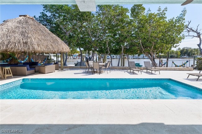 121 Galleon Rd, Unit 522 in Islamorada, FL - Building Photo - Building Photo
