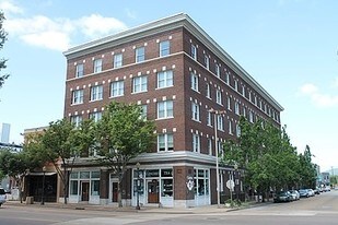 The Grand in Chattanooga, TN - Building Photo