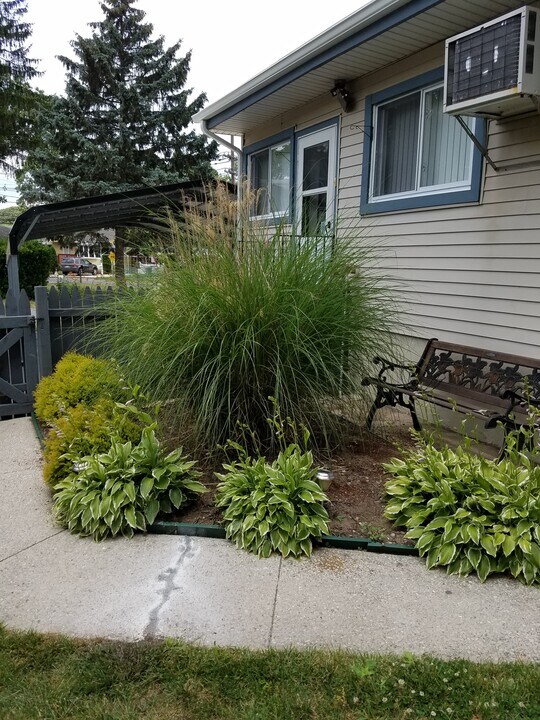 1112 Delsea Dr in Westville, NJ - Building Photo