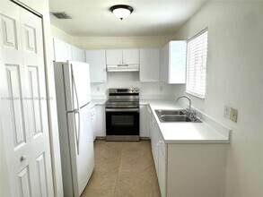 25636 SW 125th Pl in Homestead, FL - Building Photo - Building Photo