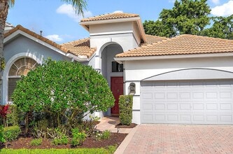 9052 Sand Pine Ln in West Palm Beach, FL - Building Photo - Building Photo