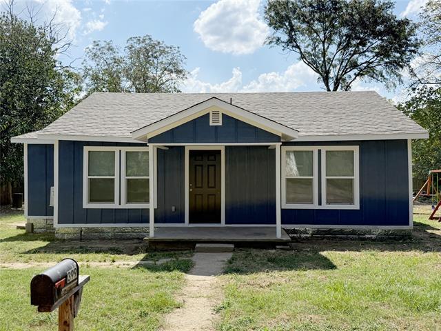 399 Blackbourn St in Hawkins, TX - Building Photo - Building Photo