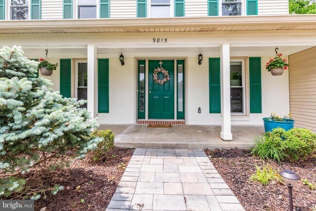 9815 Wintercress Ct in Vienna, VA - Building Photo - Building Photo