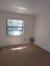 1637 Laurel Leaf Ln in Fort Pierce, FL - Building Photo - Building Photo