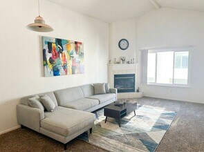 4070 Promontory St in San Diego, CA - Building Photo - Building Photo