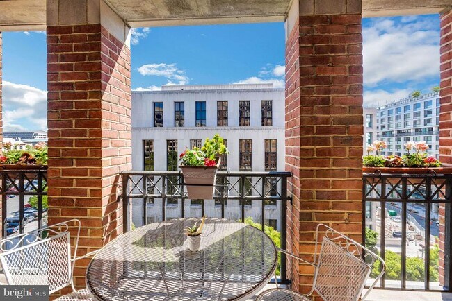 601 Pennsylvania Ave NW
