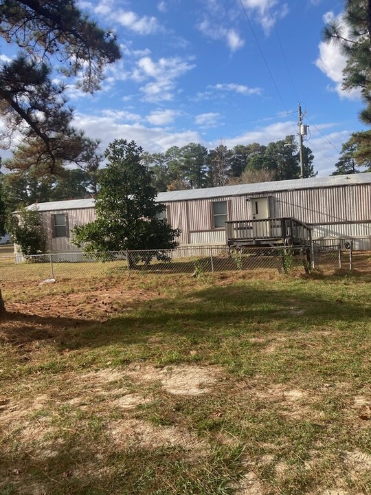 140 Marvin Cir in Aberdeen, NC - Building Photo