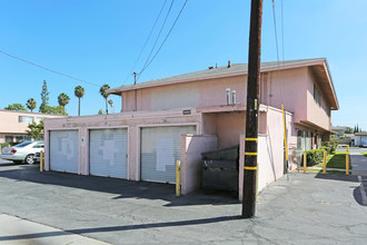 14321 Chestnut St in Westminster, CA - Building Photo - Building Photo