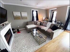 179 London St in Boston, MA - Building Photo - Building Photo