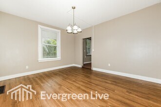 446 N School St in Pittsburgh, PA - Building Photo - Building Photo