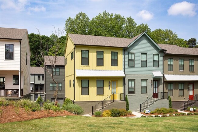 property at 1332 Breezy St SE