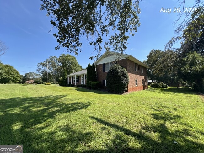 2155 Atlanta Hwy SE in Statham, GA - Building Photo - Building Photo