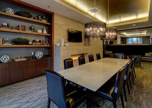 68 W Hubbard St, Unit 1408 in Chicago, IL - Building Photo - Building Photo