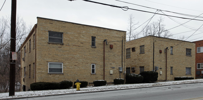 Hillside Apartments in Cincinnati, OH - Foto de edificio - Building Photo