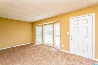 5849 Janet Dr in Trussville, AL - Building Photo - Building Photo