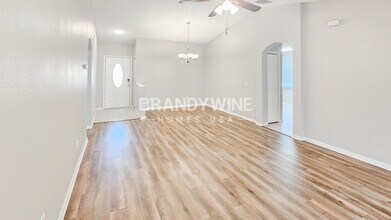 11739 Brenford Crest Dr in Riverview, FL - Building Photo - Building Photo