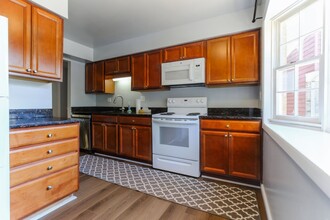 5 Trento Ct in Gaithersburg, MD - Building Photo - Building Photo