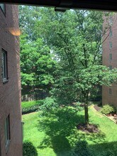 4301 Massachusetts Ave NW, Unit 1002 in Washington, DC - Foto de edificio - Building Photo