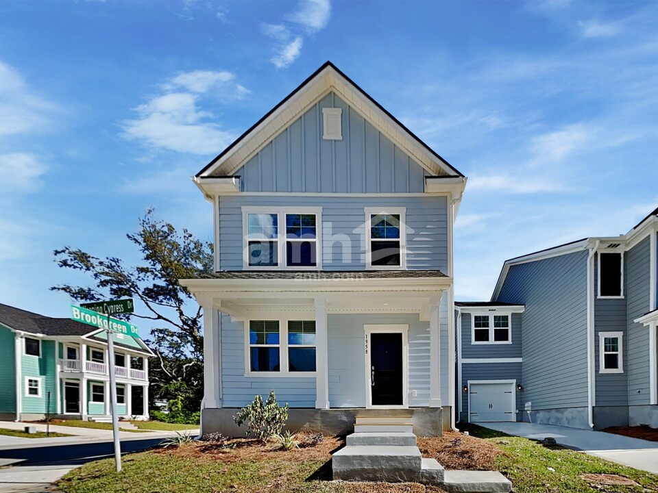 1958 Weeping Cypress Dr in Charleston, SC - Foto de edificio