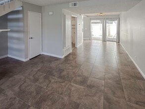 1215 Mohave Dr in Colton, CA - Building Photo - Building Photo