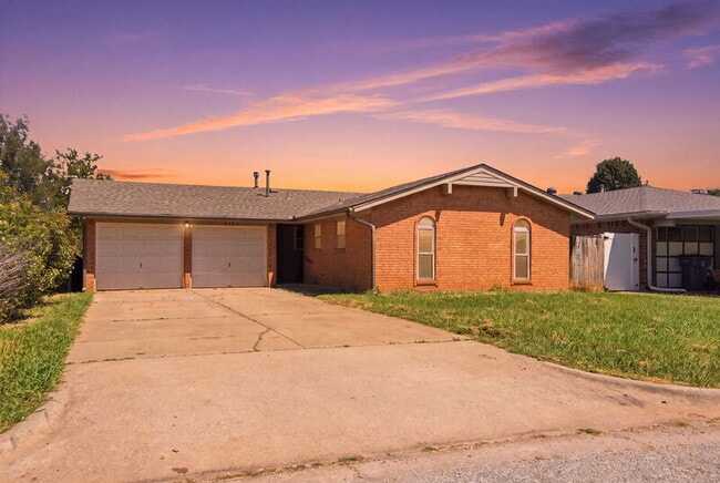 property at 5404 S Huddleston St