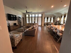 2301 Noble Pass Ln in League City, TX - Building Photo - Building Photo
