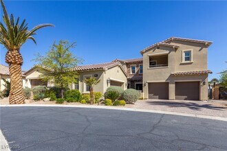 11338 Villa Bellagio Dr in Las Vegas, NV - Building Photo - Building Photo