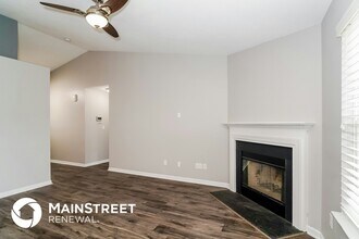 8520 Gold Rush Way in Indianapolis, IN - Building Photo - Building Photo