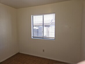 6140 E Greenway St in Mesa, AZ - Building Photo - Building Photo