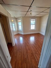 366 Liberty St in Springfield, MA - Building Photo - Building Photo