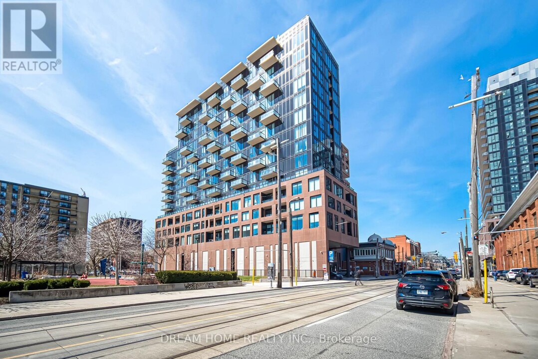 270-1270 Dufferin St in Toronto, ON - Building Photo