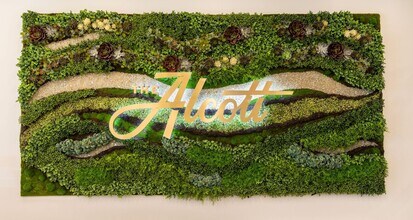 The Alcott in Denver, CO - Building Photo - Building Photo