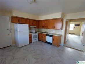 235 N Nice St in Frackville, PA - Building Photo - Building Photo