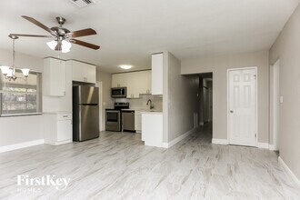 1101 NW 18th St in Fort Lauderdale, FL - Building Photo - Building Photo