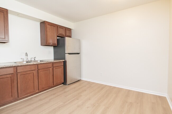 2218 Gina St, Unit B in Portage, IN - Building Photo - Building Photo