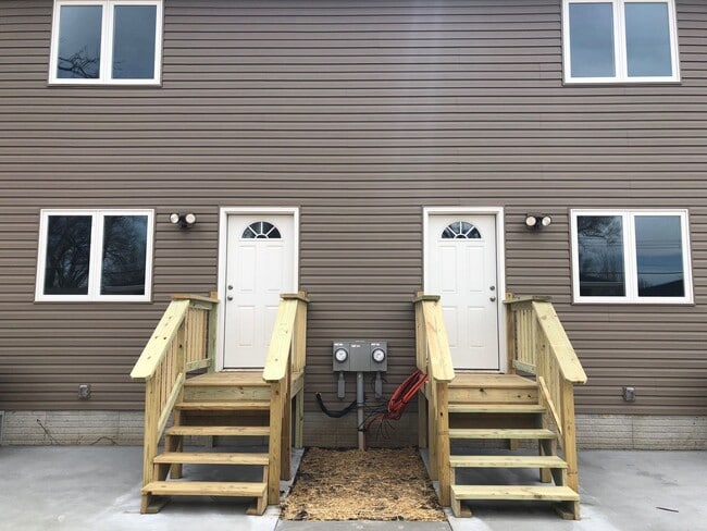 property at 6634 Morrill Ave