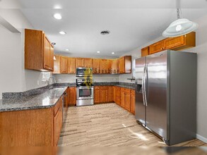 3701 Teakwood Dr in Virginia Beach, VA - Building Photo - Building Photo