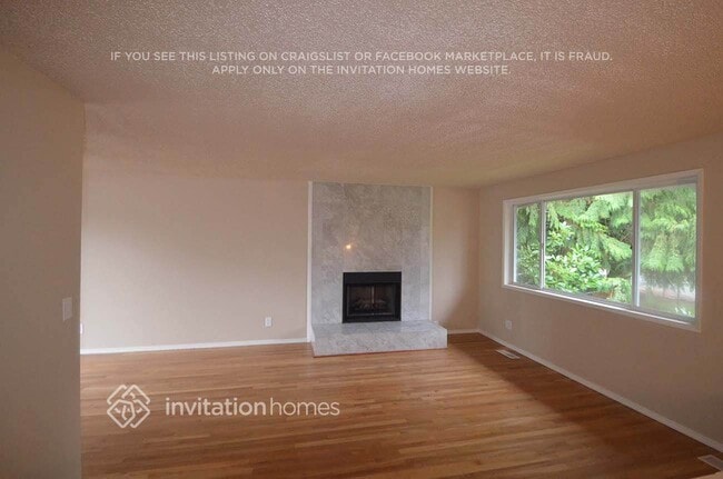 25110 35th Ave S, Unit #1, Boston, MA 02134 in Kent, WA - Foto de edificio - Building Photo