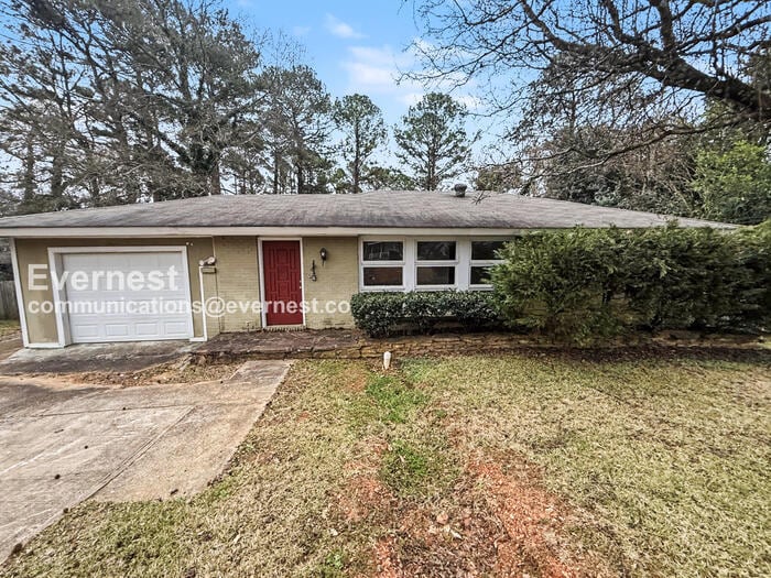 4905 Scenic View Dr in Irondale, AL - Building Photo