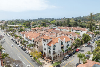 Paseo Chapala in Santa Barbara, CA - Building Photo - Building Photo