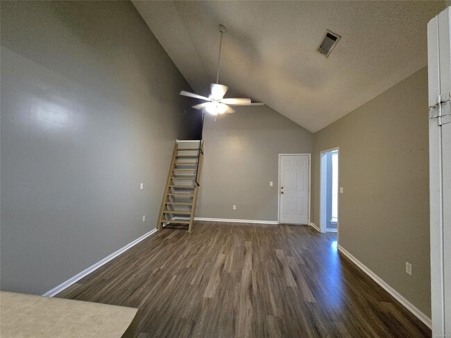 79 Pine Meadows Cir in Elmore, AL - Building Photo - Building Photo