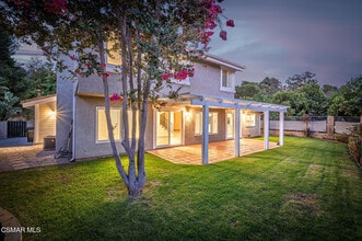 1696 Shadow Oaks Pl in Thousand Oaks, CA - Building Photo - Building Photo