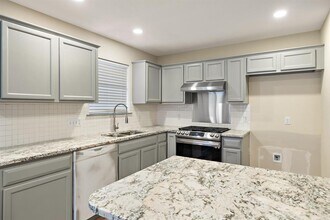 13412 Tossa Ln in Austin, TX - Building Photo - Building Photo