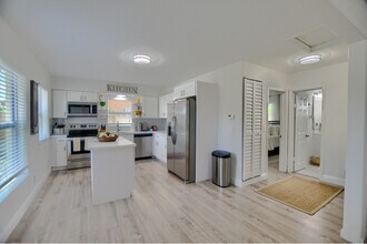 1627 NE 1st St in Boynton Beach, FL - Foto de edificio - Building Photo