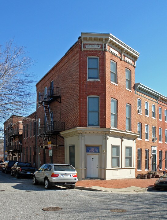 321 S Fremont Ave in Baltimore, MD - Foto de edificio
