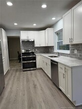 154 SE Selva Ct in Port St. Lucie, FL - Building Photo - Building Photo