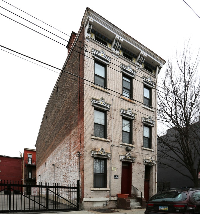 1418 Republic St in Cincinnati, OH - Building Photo