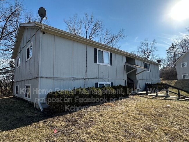 4715 Switzer Rd in Merriam, KS - Building Photo - Building Photo